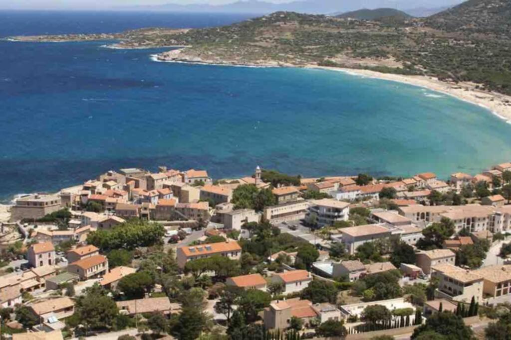 Studio Tout Equipe De 27M2, A 100M De La Mer, Et 500M Des Commerces Algajola  Buitenkant foto