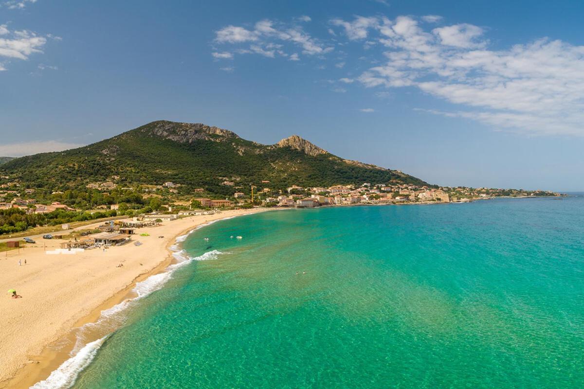 Studio Tout Equipe De 27M2, A 100M De La Mer, Et 500M Des Commerces Algajola  Buitenkant foto